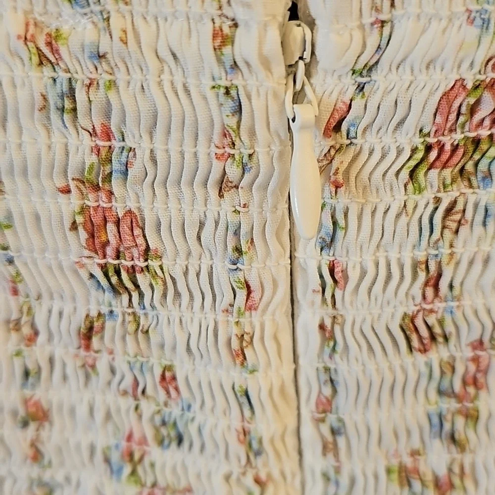 Forever 21 White Floral Cottagecore Milk Maid Midi Dress w/ Slit Size Small - Picture 3 of 10